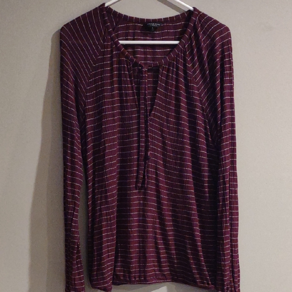 Lucky Brand Women's Large Burgundy and White Striped Blouse‎